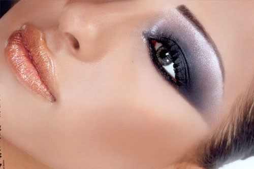Arabic smokey eye makeup